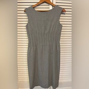 EUC - Calvin Klein sleeveless gathered waist, mid length dress (Gray) - Size 6